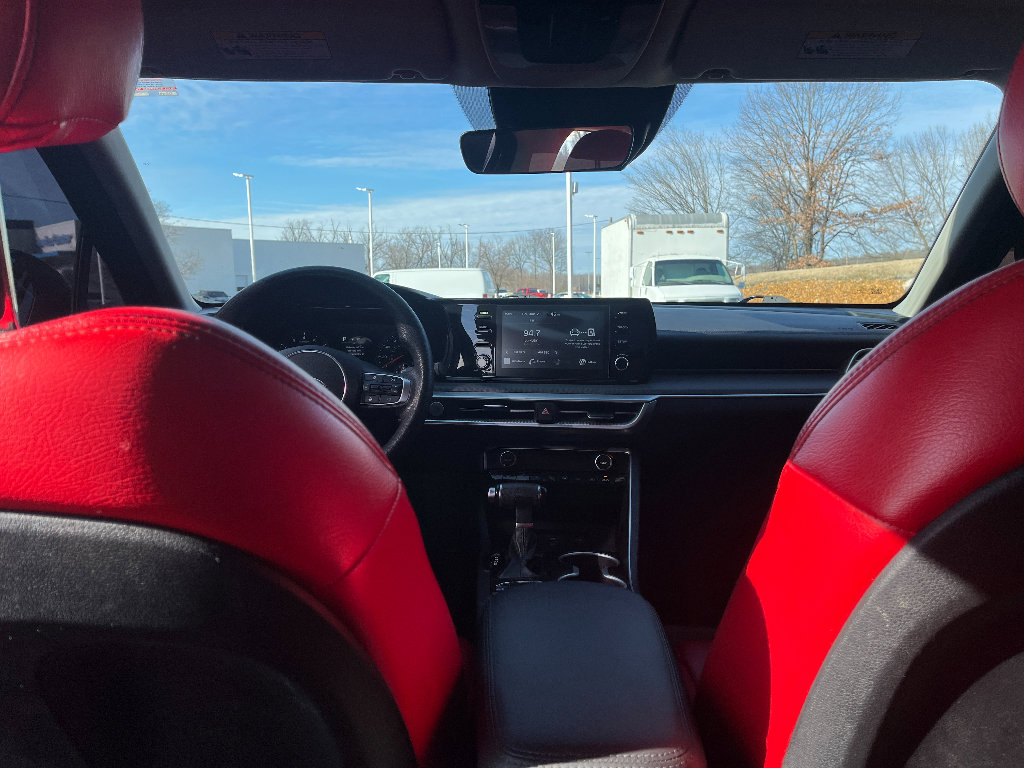 Used 2021 Kia K5 LXS image 16