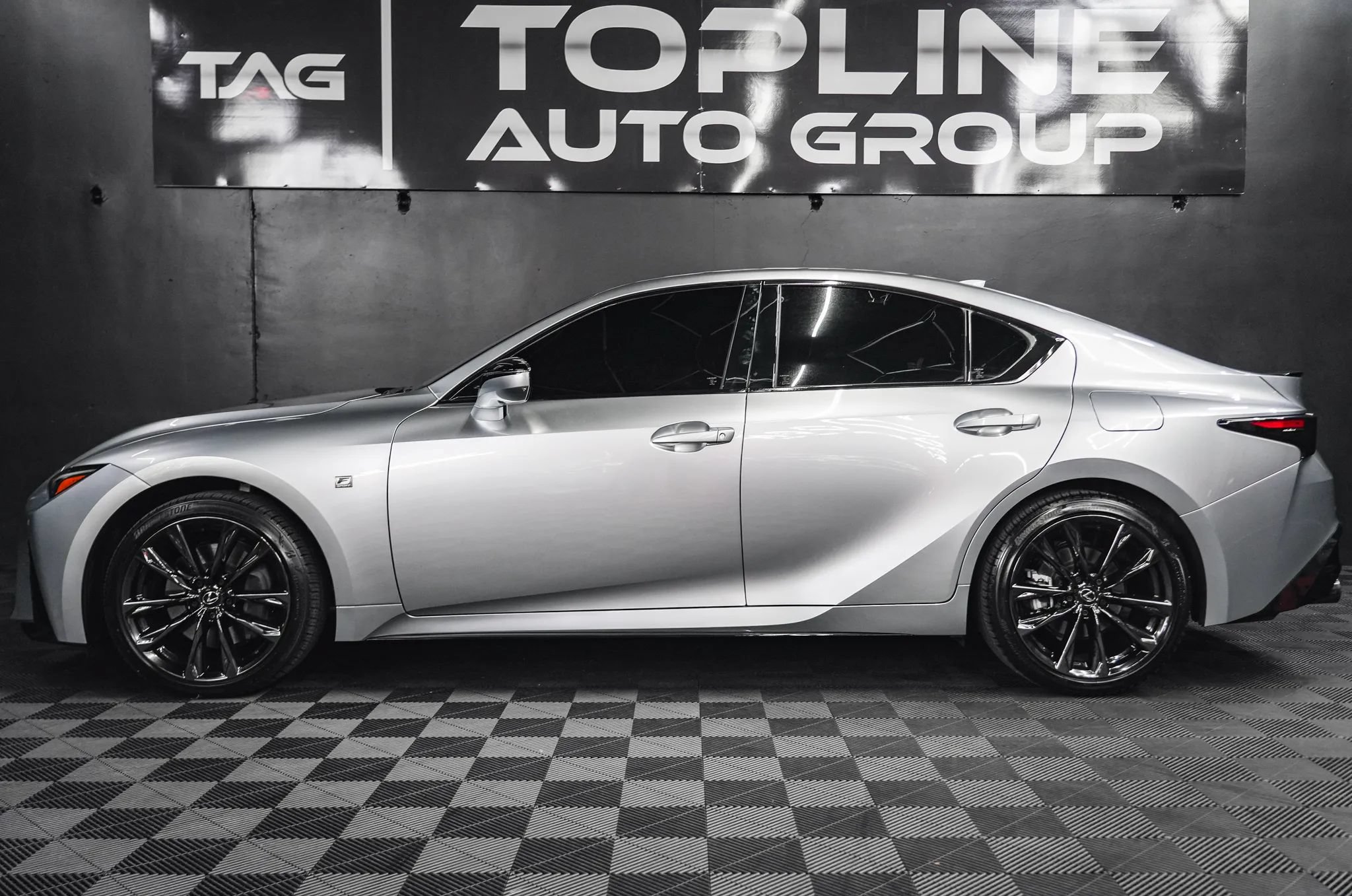 Used 2024 Lexus IS 350 F Sport w/ Navigation Package AWD/4WD image 27