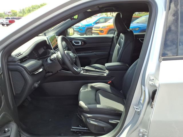 New 2026 Jeep Compass Latitude image 6