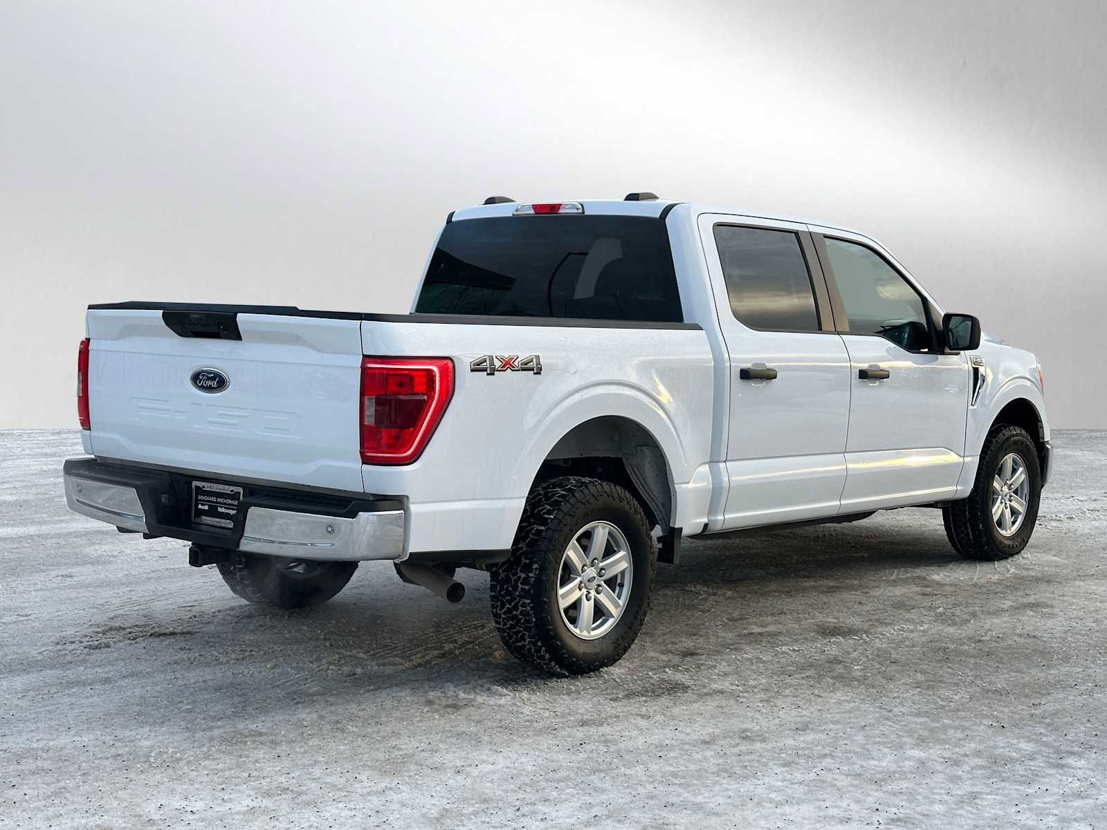 Used 2022 Ford F150 XLT w/ Trailer Tow Package image 3