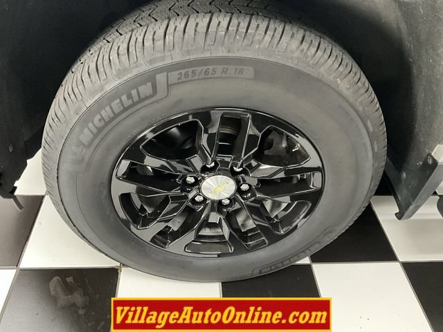 Used 2021 Chevrolet Silverado 1500 LT w/ Safety Package II AWD/4WD image 9