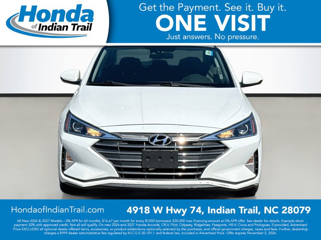 Used 2020 Hyundai Elantra SE w/ Cargo Package (C1) FWD image 2