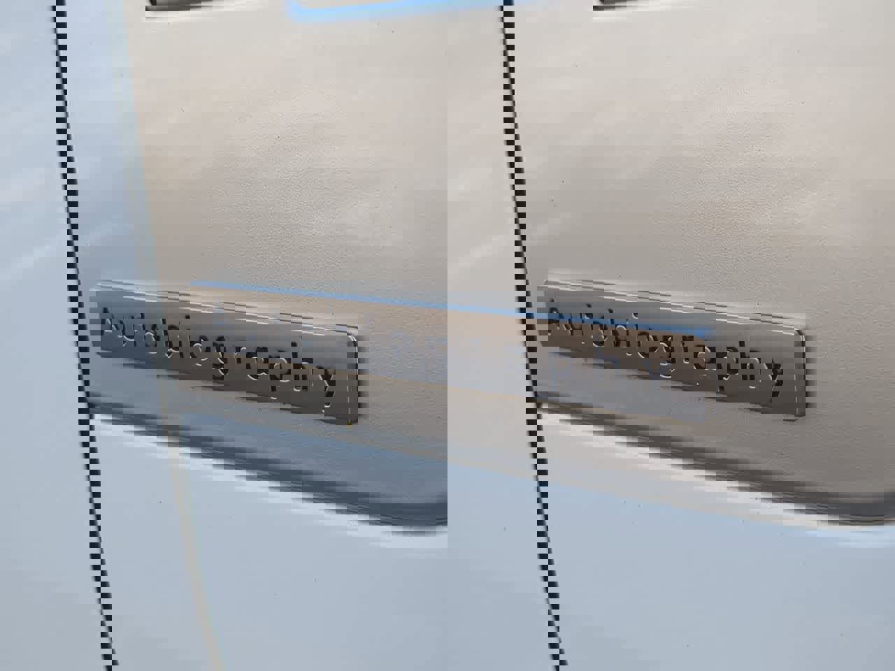 Certified 2023 Land Rover Range Rover Long Wheelbase Autobiography image 39