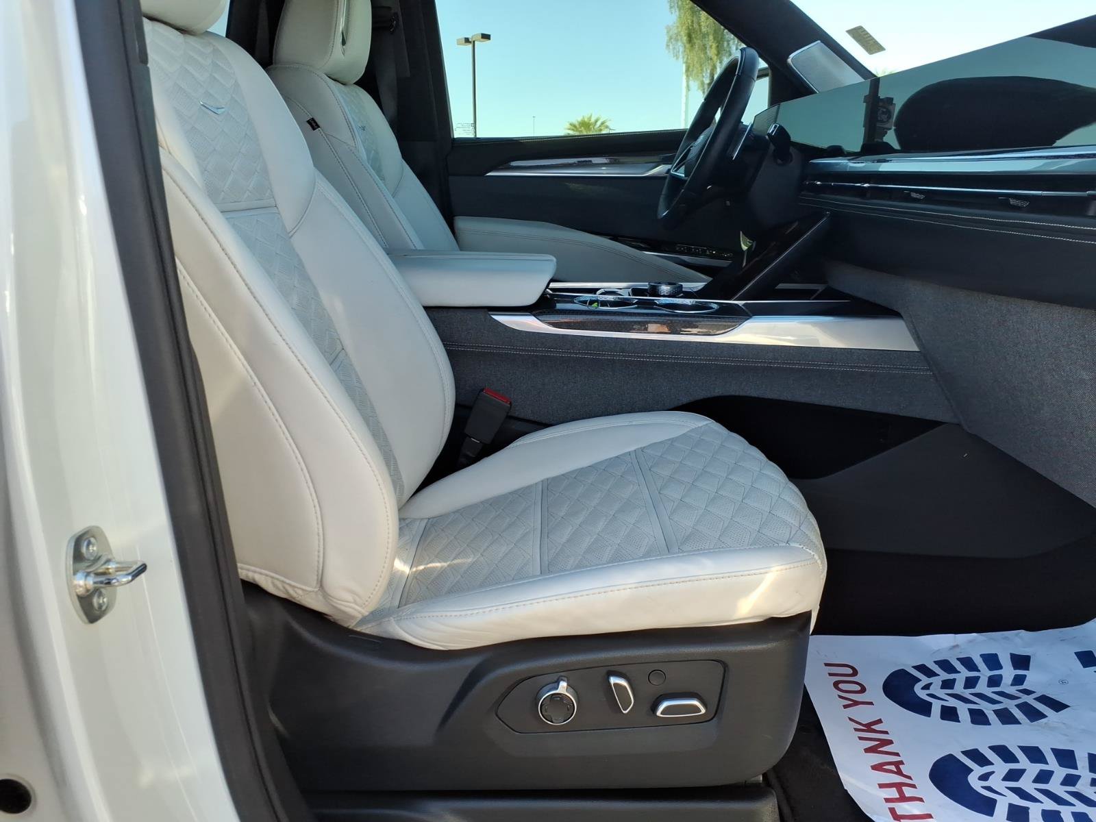Used 2025 Cadillac Escalade V w/ LPO, ONYX Package AWD/4WD image 11