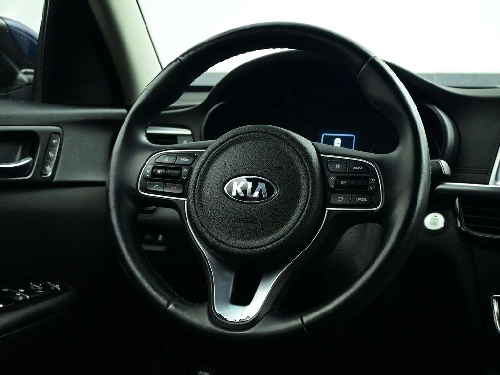 Used 2016 Kia Optima EX image 8