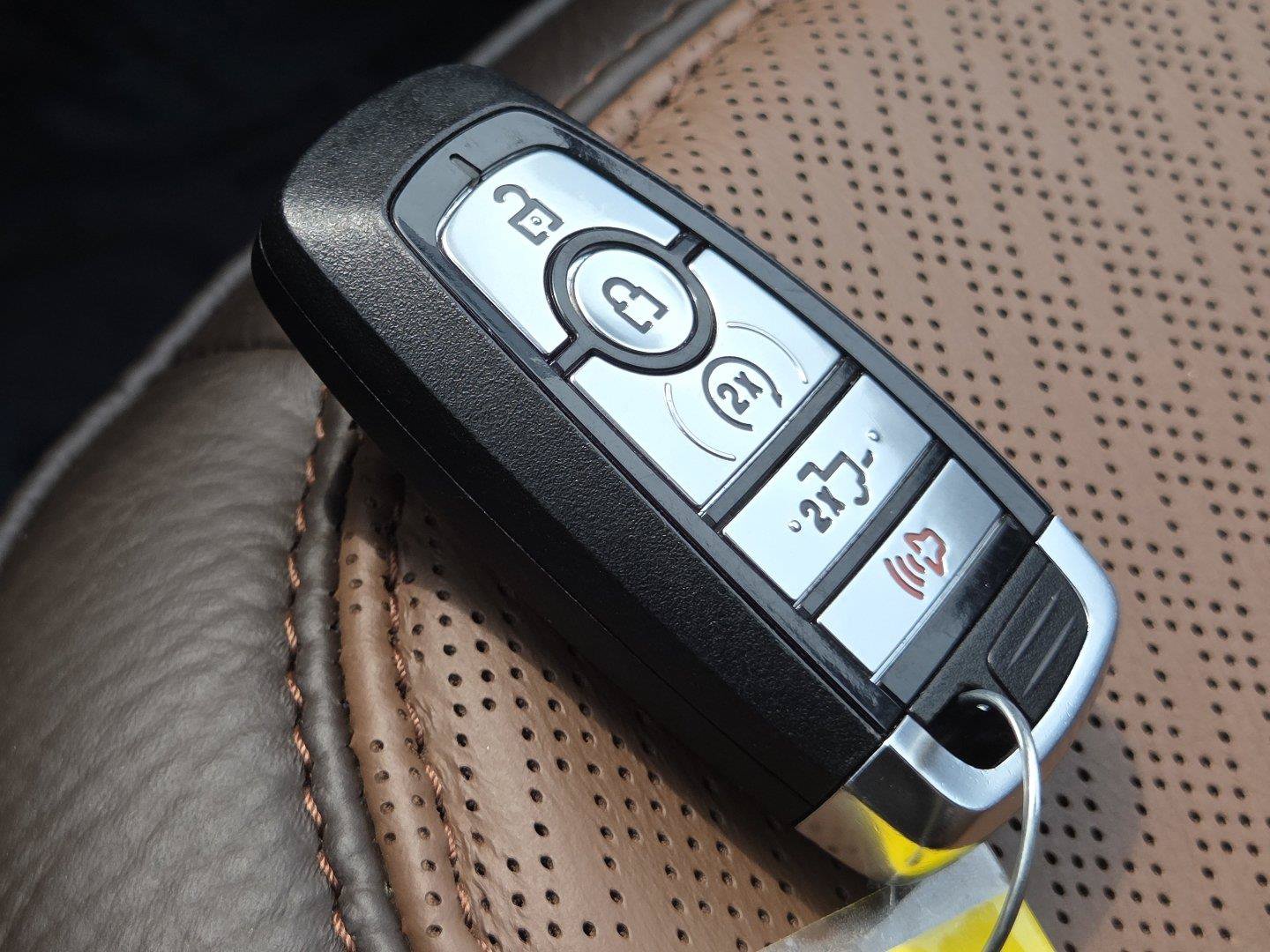 Used 2025 Ford F150 King Ranch AWD/4WD image 32