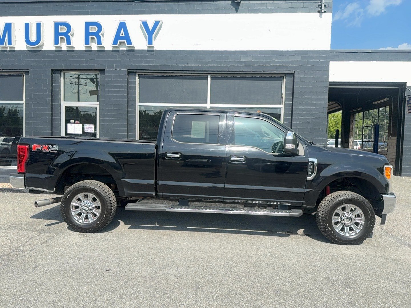 Used 2017 Ford F350 XLT AWD/4WD image 11