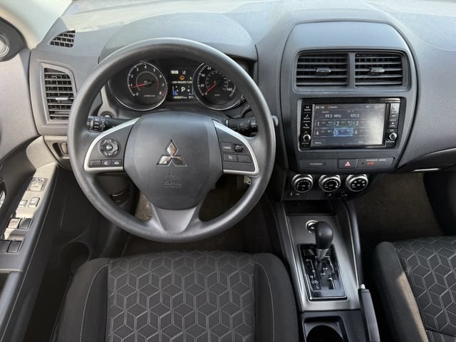 Used 2024 Mitsubishi Outlander Sport AWD image 11