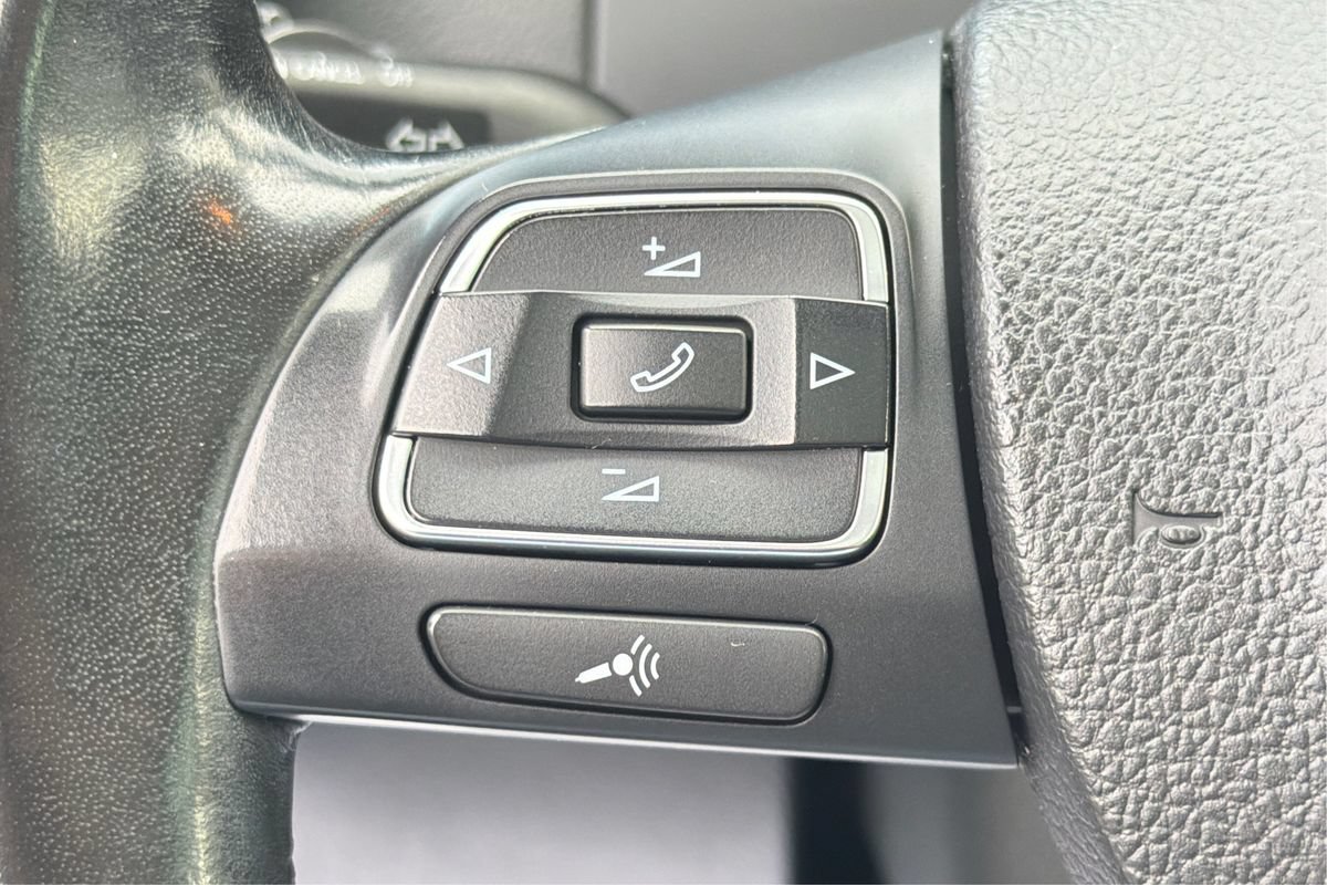 Used 2017 Volkswagen Tiguan Wolfsburg Edition AWD/4WD image 33