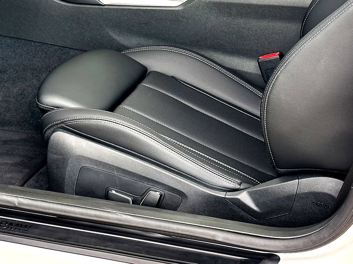 Certified 2025 BMW 230i Coupe RWD image 13