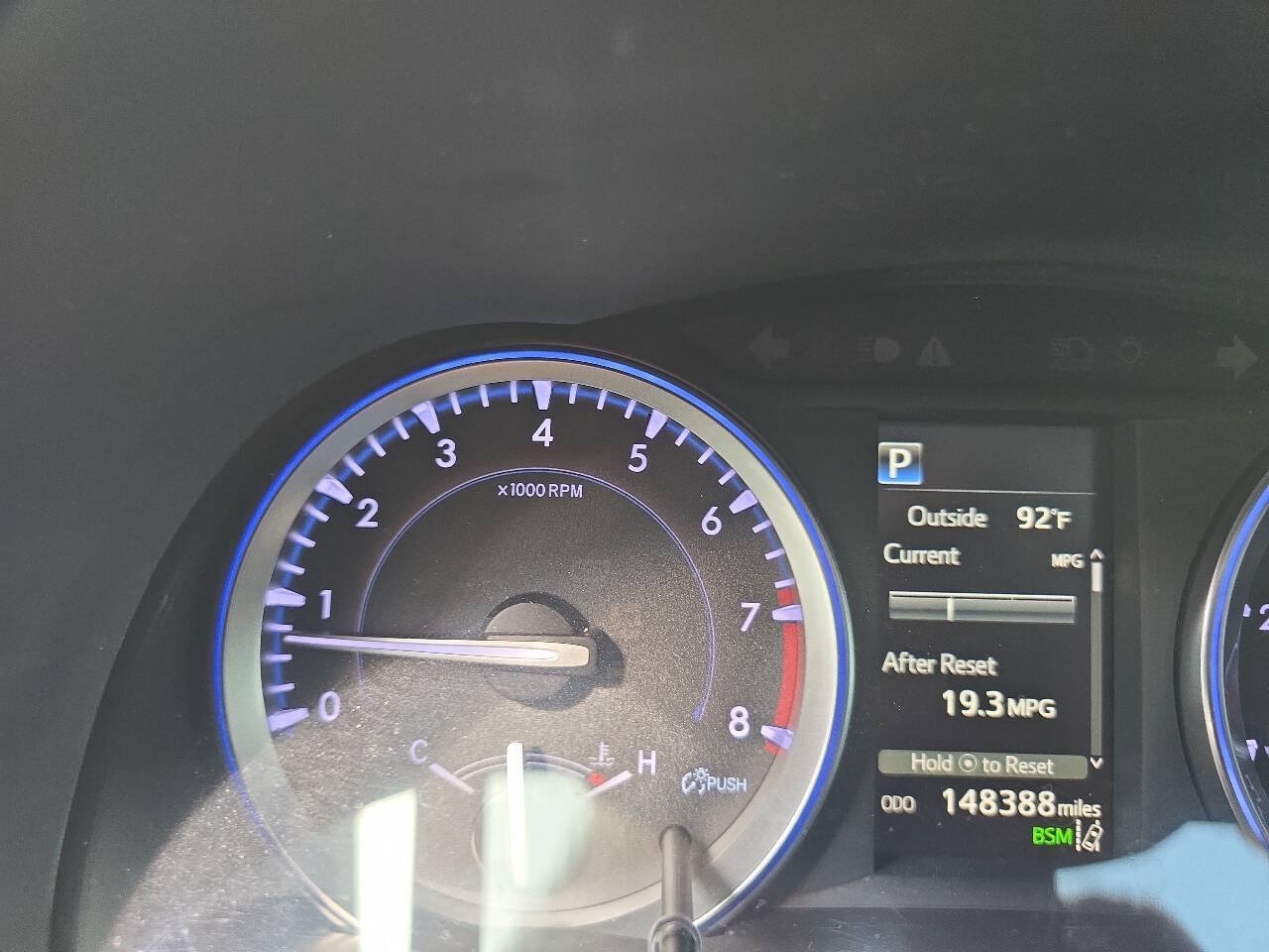 Used 2018 Toyota Highlander XLE AWD/4WD image 38