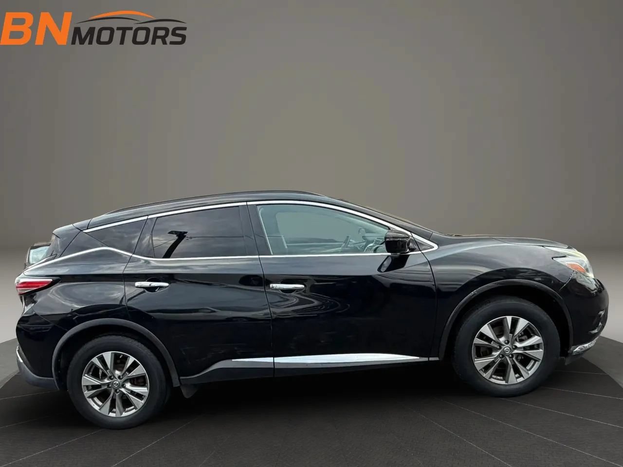 Used 2018 Nissan Murano SV AWD/4WD image 4