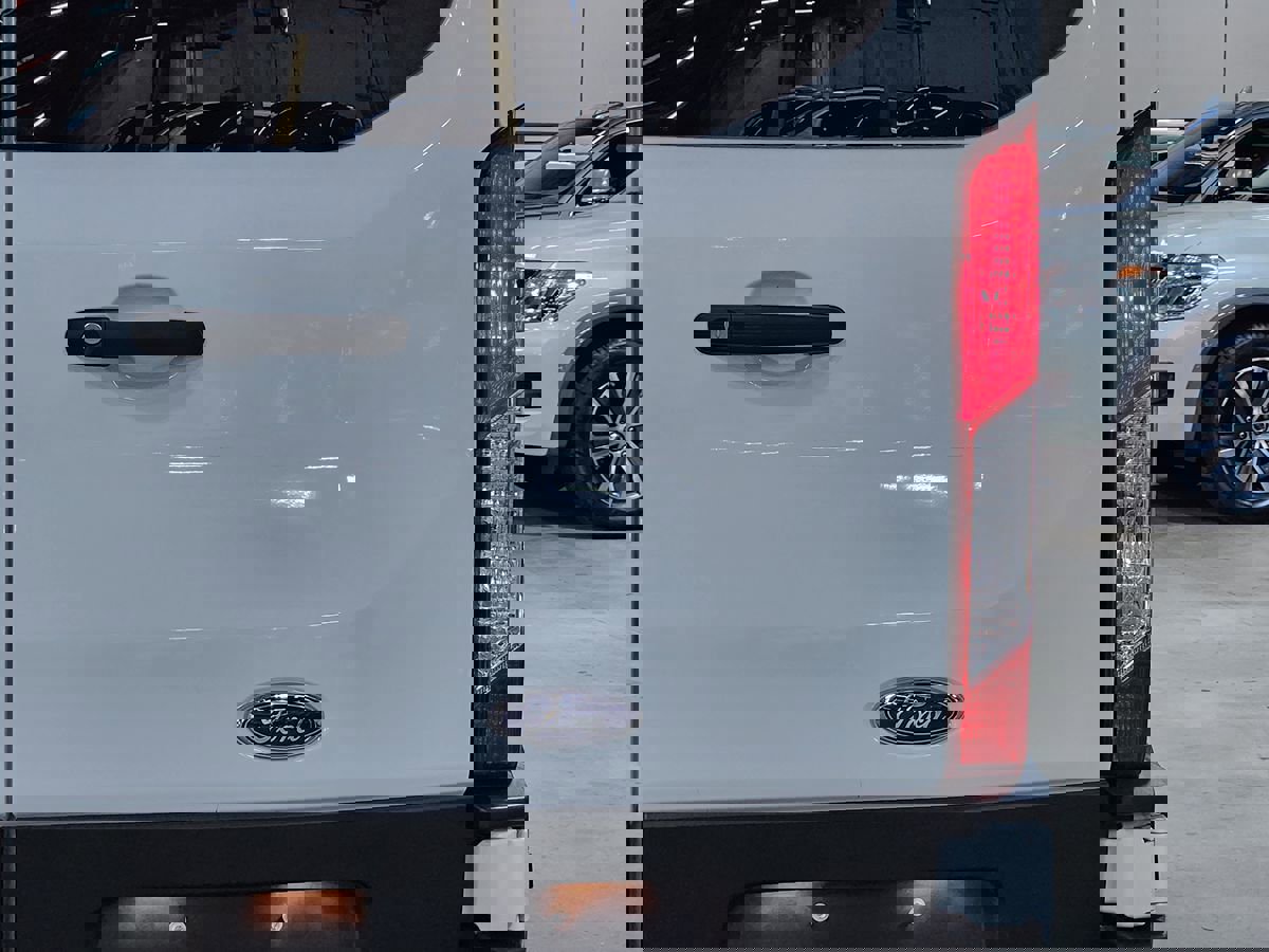 Used 2024 Ford Transit 350 XL image 23