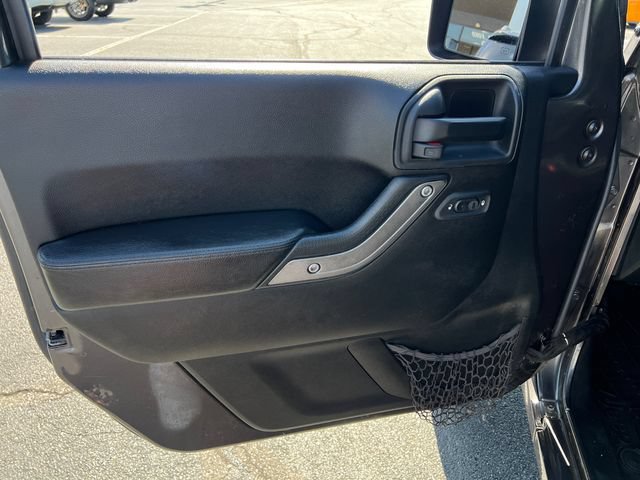 Used 2017 Jeep Wrangler Unlimited Sport AWD/4WD image 11