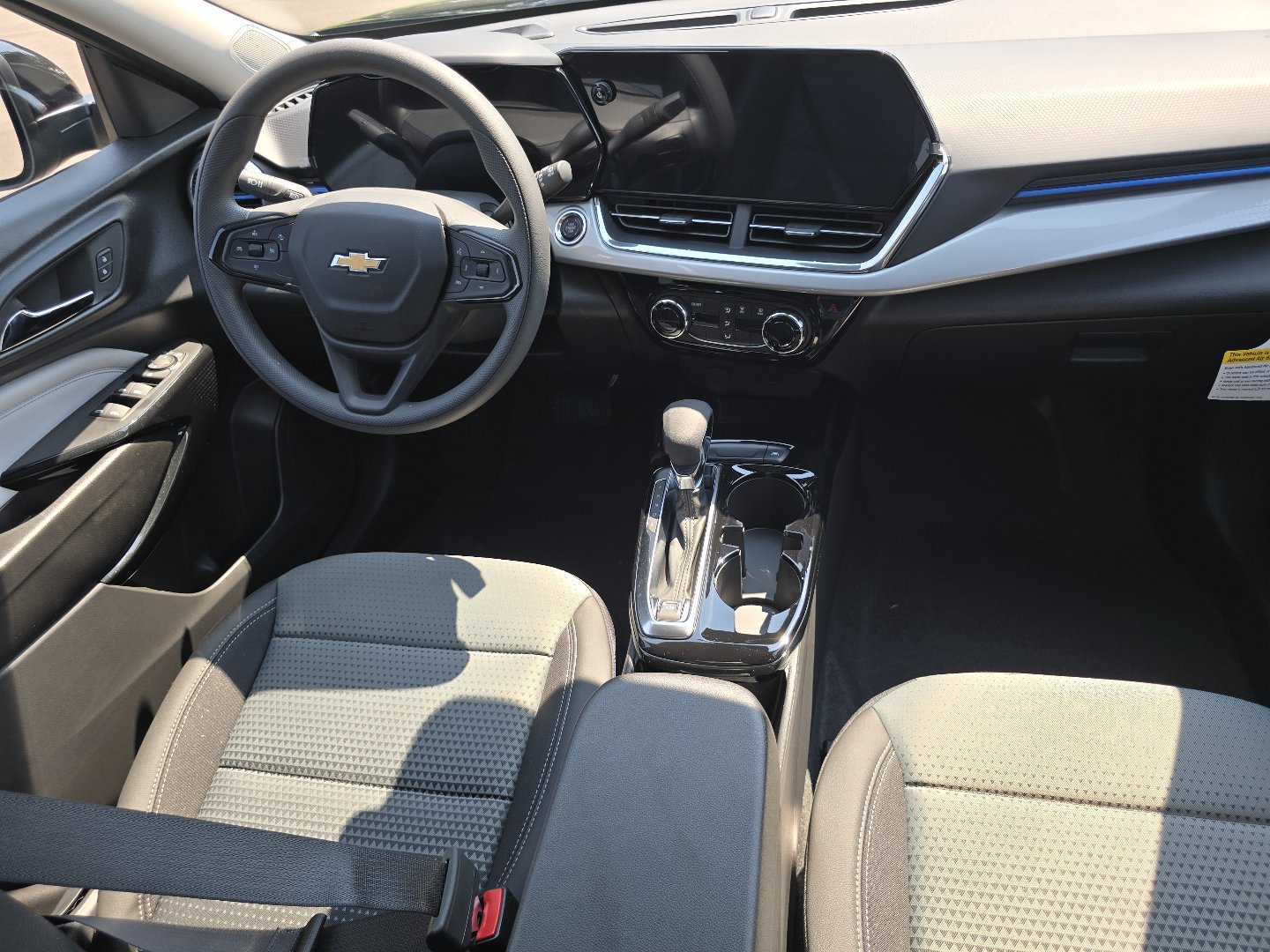 New 2026 Chevrolet Trax LT FWD image 12
