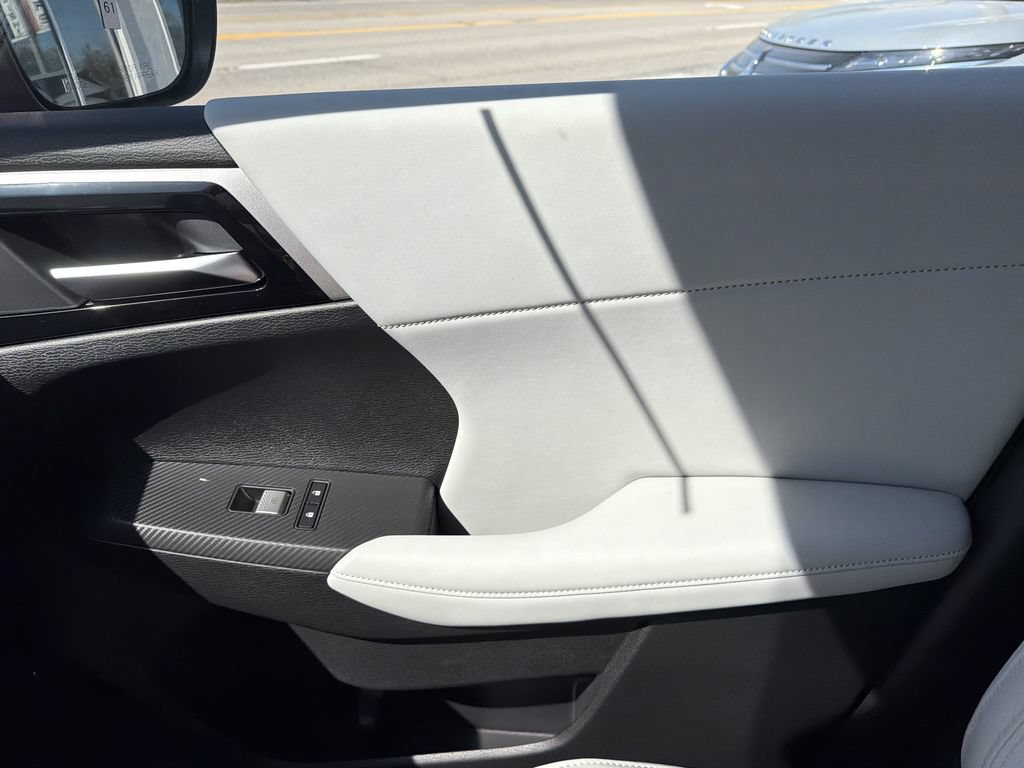 New 2026 Mitsubishi Outlander SE AWD/4WD image 24