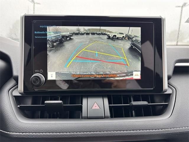 Used 2025 Toyota RAV4 LE FWD image 18