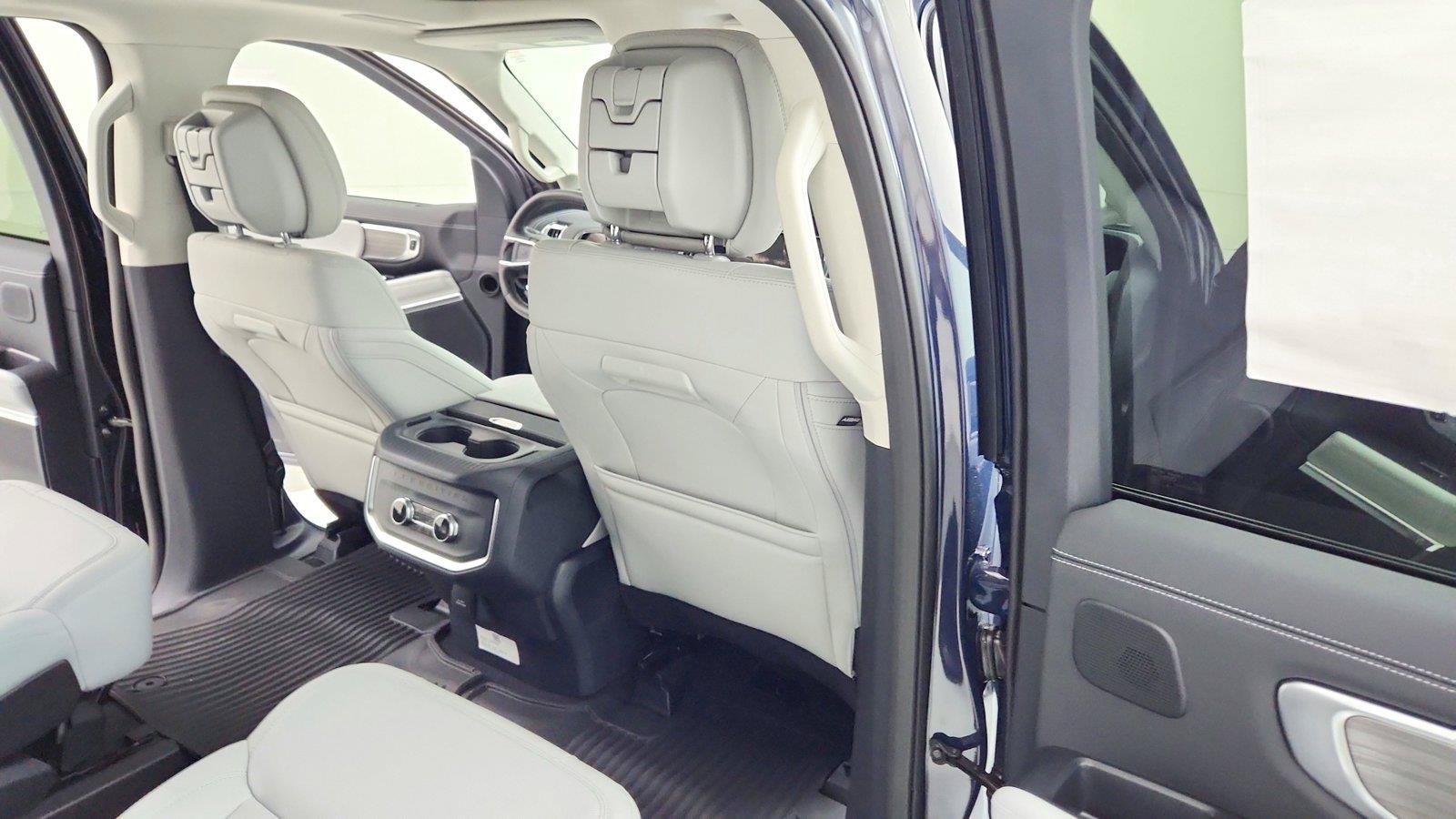 New 2027 Ford Expedition Max Platinum AWD/4WD image 24