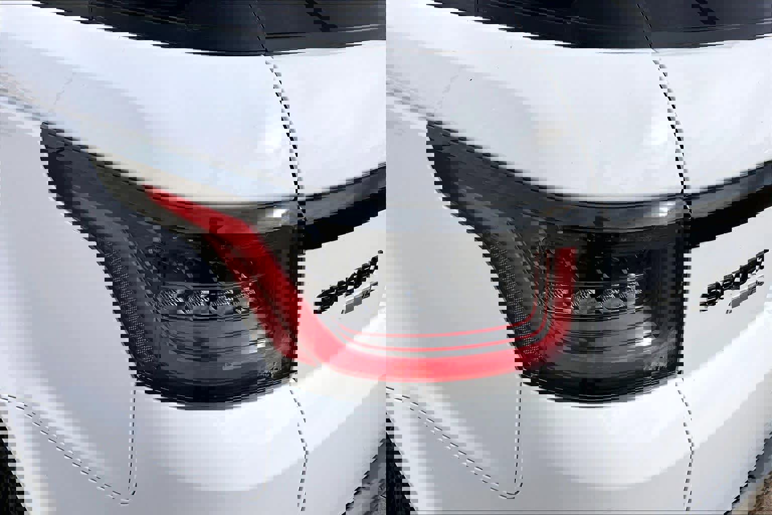 Used 2018 Land Rover Range Rover Sport HSE image 30