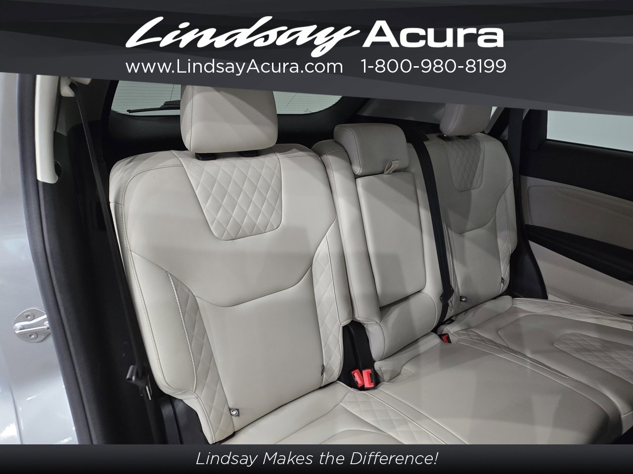 Used 2023 Ford Edge Titanium image 8