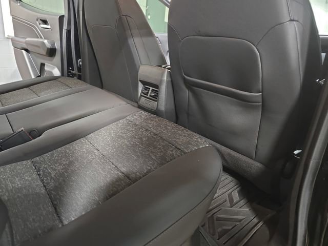 Used 2023 Chevrolet Colorado Z71 w/ Z71 Convenience Package 2 image 15