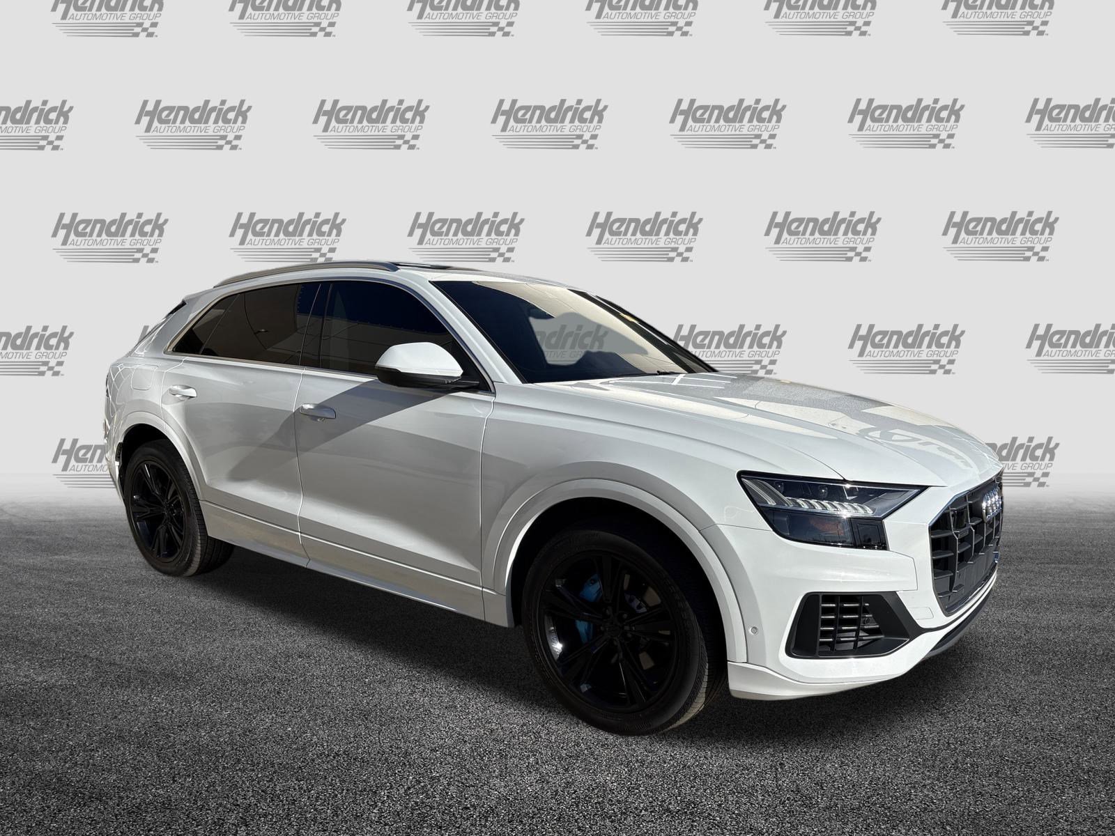 Used 2019 Audi Q8 Premium Plus w/ Premium Plus image 2