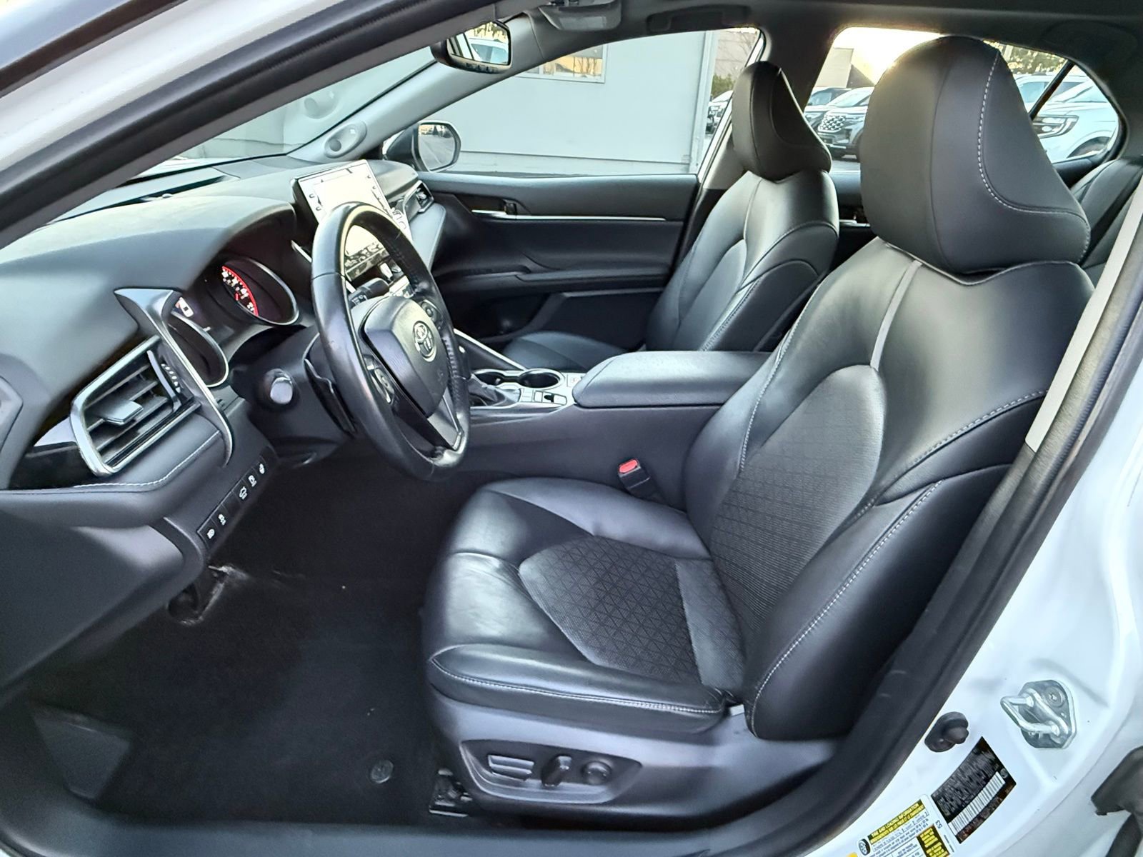 Used 2023 Toyota Camry XSE w/ Cold Weather Package FWD image 12