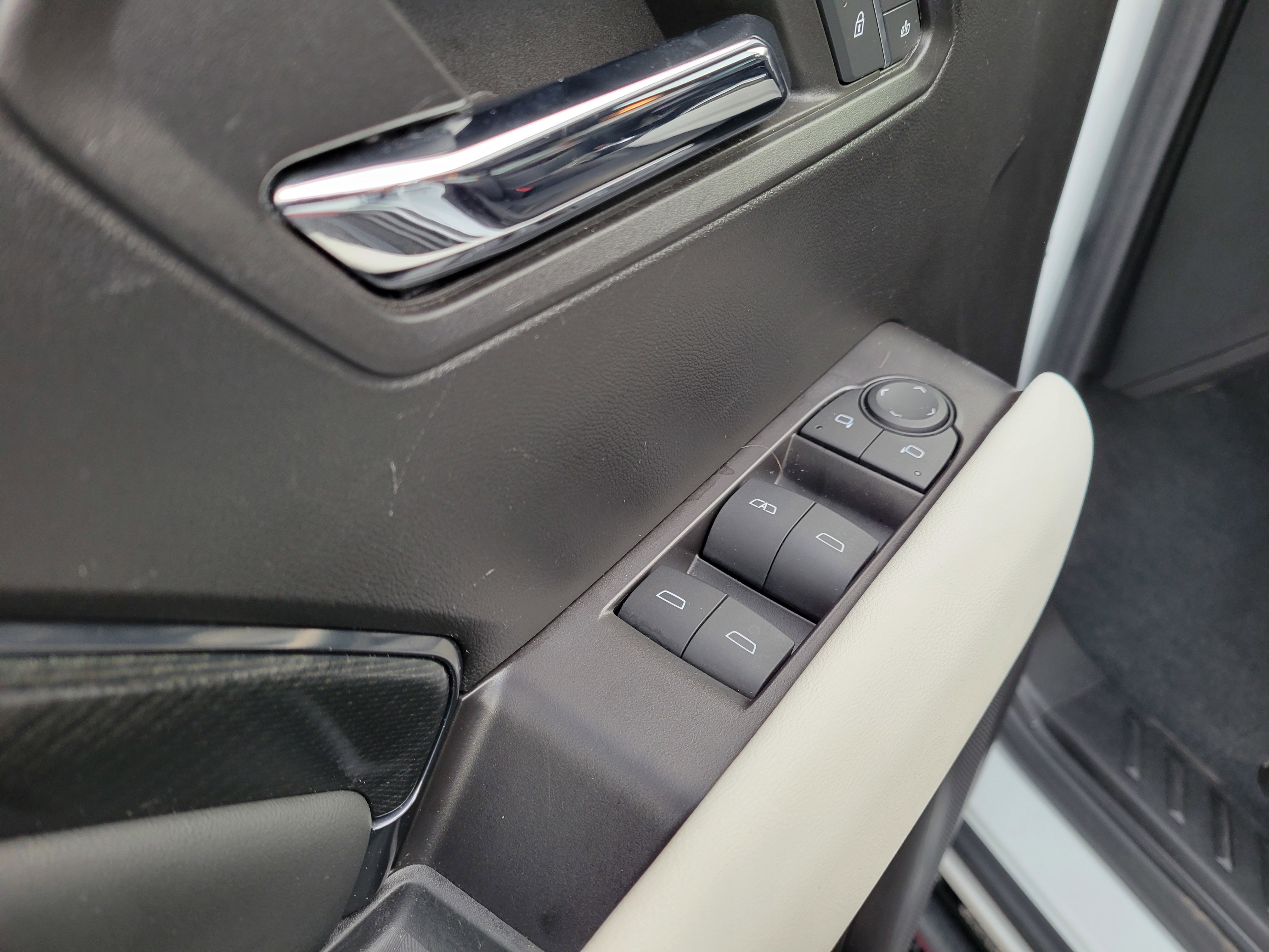 Certified 2024 GMC Canyon AT4X image 33