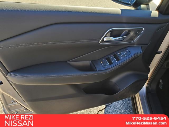 New 2026 Nissan Rogue Platinum w/ Platinum Premium Package AWD/4WD image 11