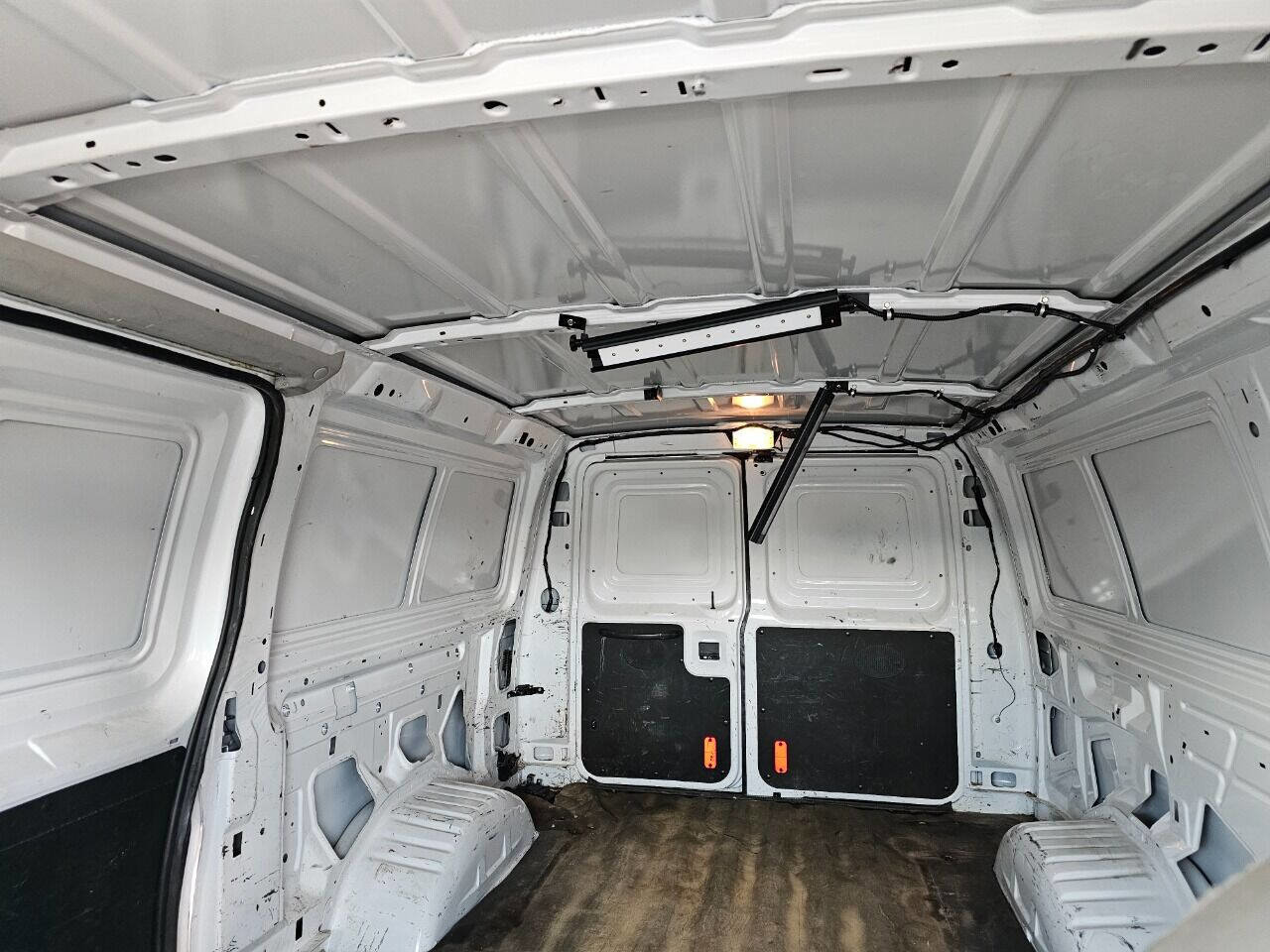 Used 2011 Ford E-150 and Econoline 150 w/ PWR Group image 21