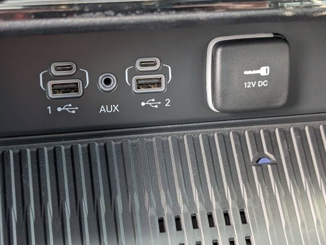 New 2026 Jeep Grand Cherokee Altitude AWD/4WD image 19
