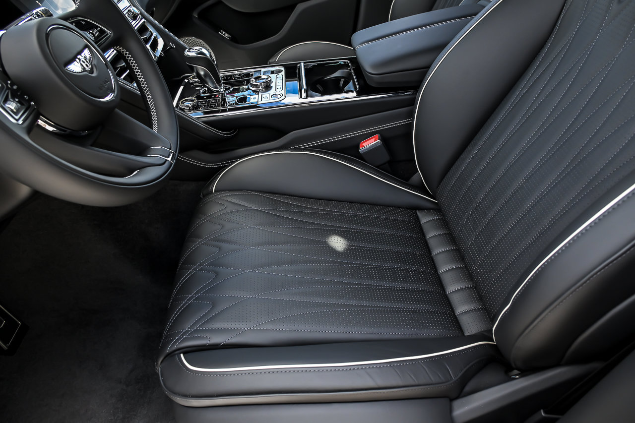 New 2026 Bentley Flying Spur Plug-In Hybrid AWD/4WD image 21