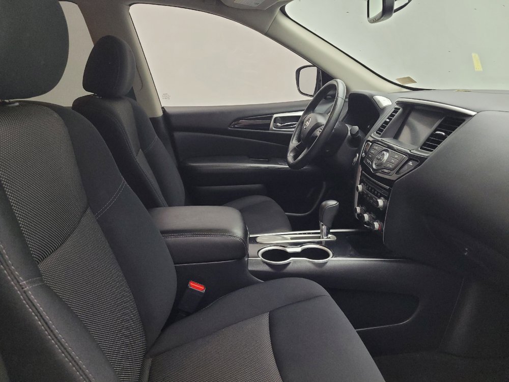 Used 2019 Nissan Pathfinder SV FWD image 21