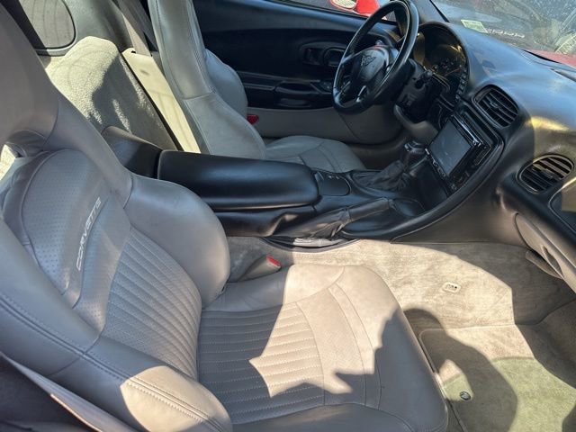 Used 1999 Chevrolet Corvette Coupe w/ Memory Pkg image 18
