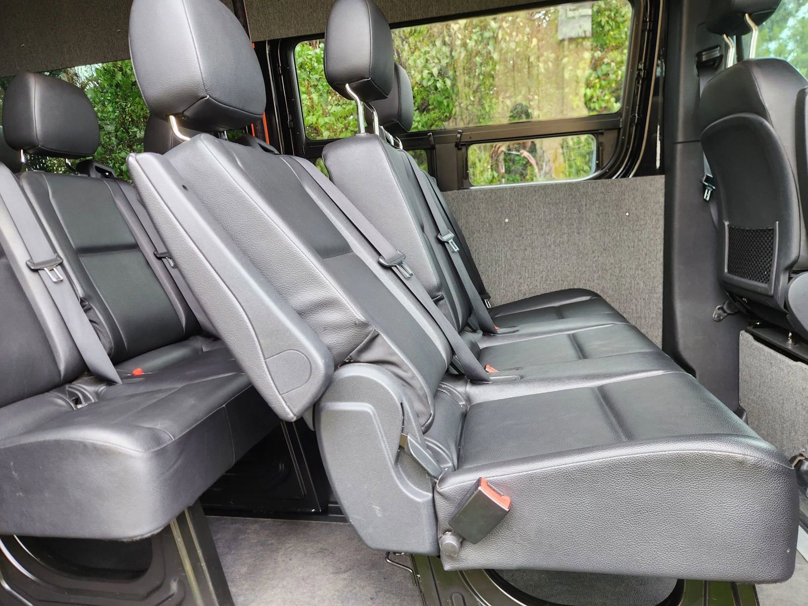 Used 2020 Mercedes-Benz Sprinter 2500 image 33