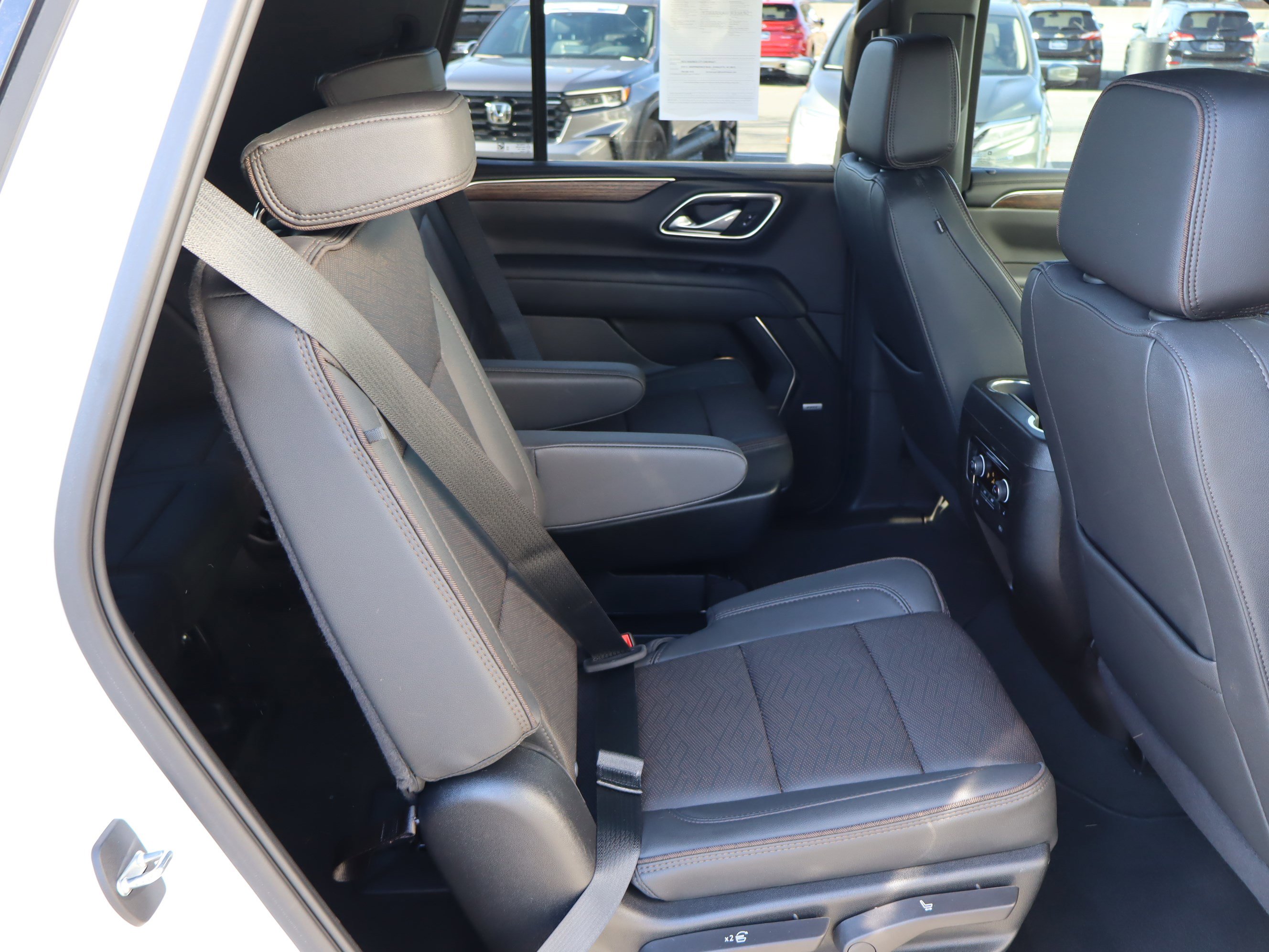 Certified 2024 Chevrolet Tahoe High Country image 39