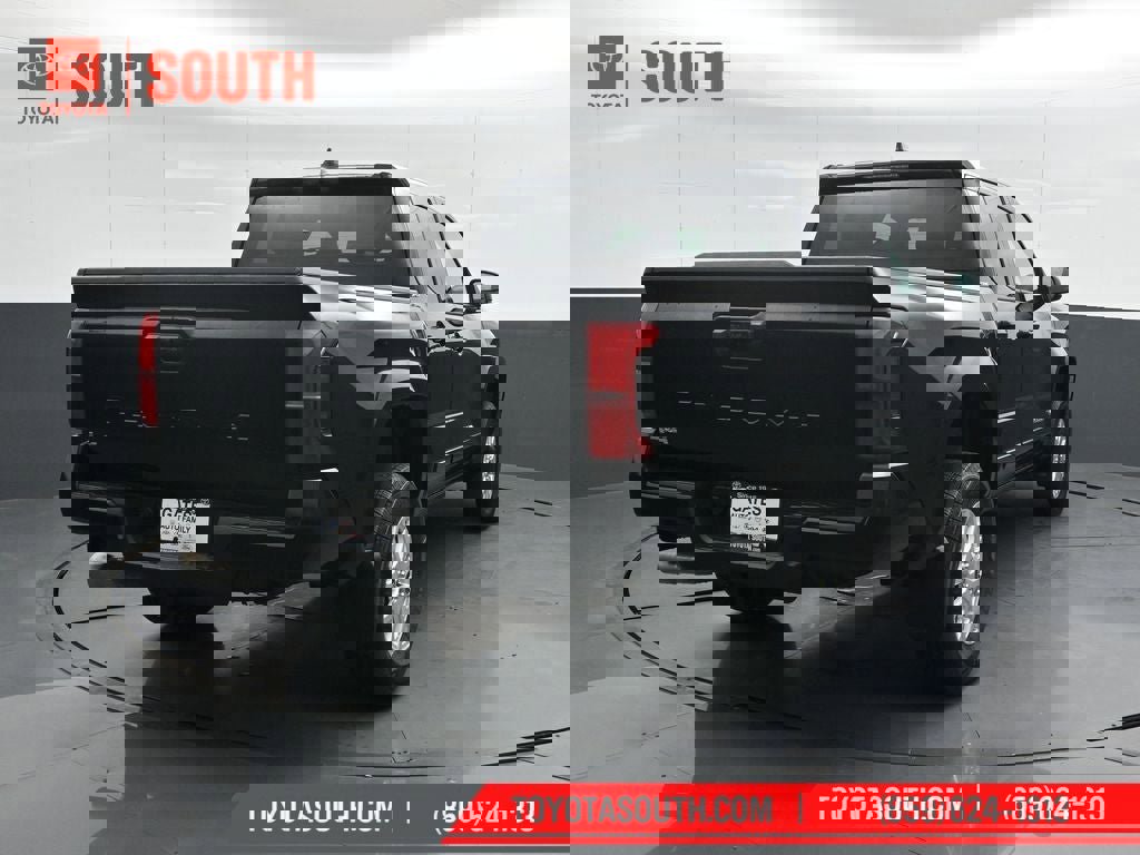 New 2026 Toyota Tacoma SR5 image 2