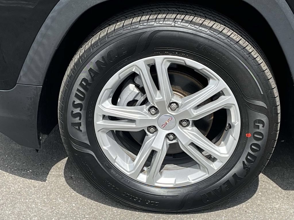 Certified 2021 GMC Terrain SLE w/ LPO, Floor Liner Package AWD/4WD image 9
