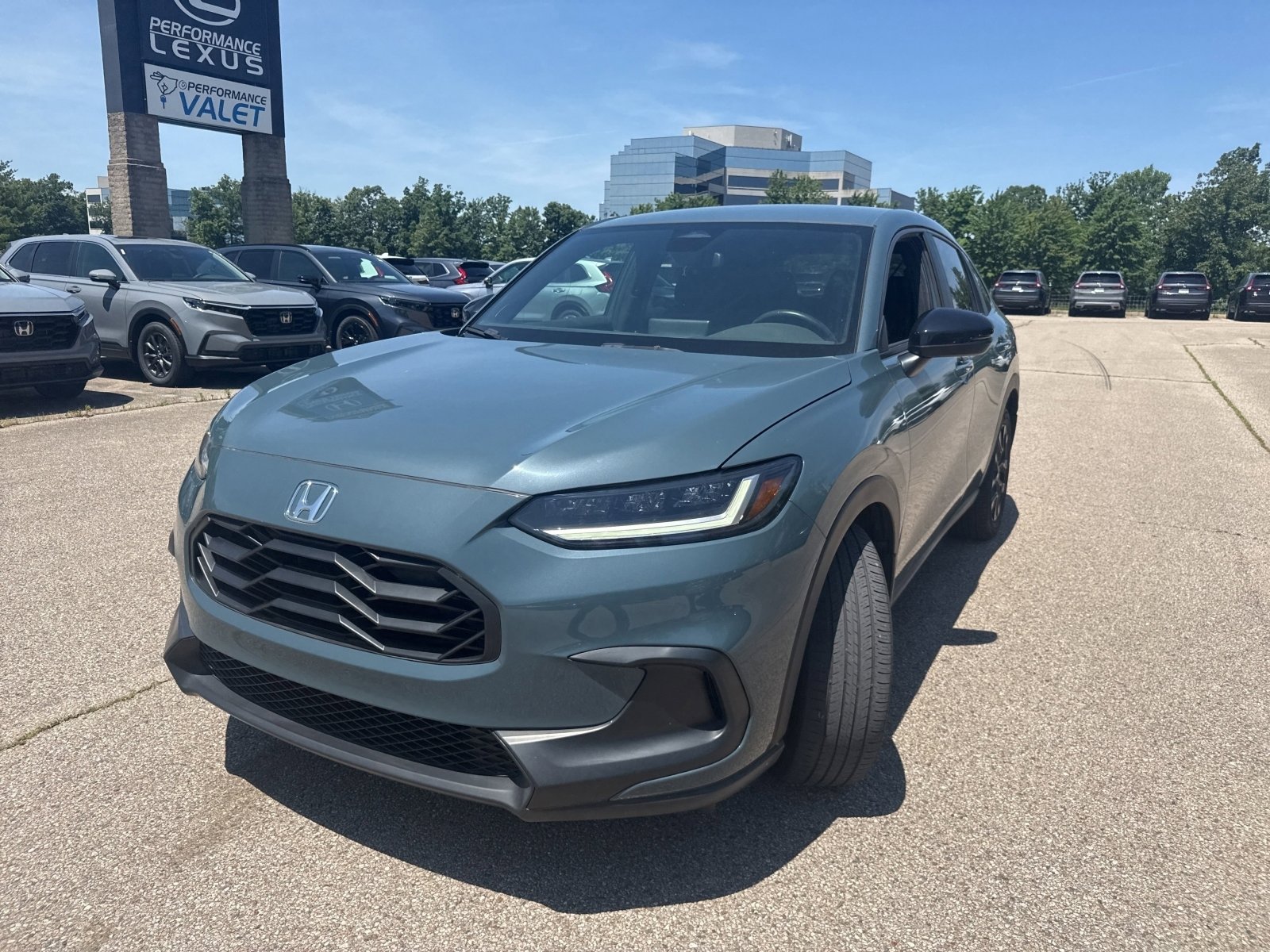 Used 2023 Honda HR-V Sport image 16