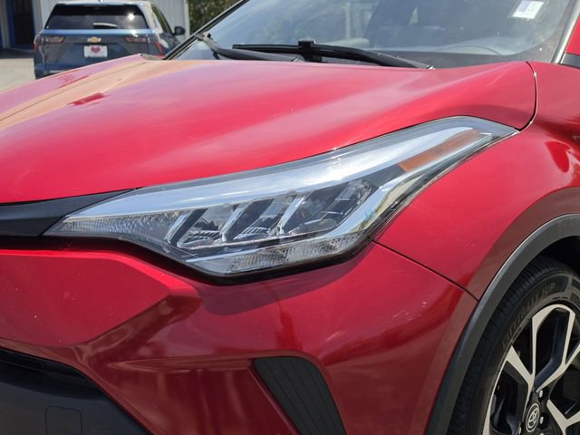 Used 2020 Toyota C-HR XLE FWD image 9