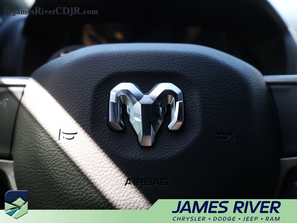 Used 2024 RAM 2500 Tradesman w/ Chrome Appearance Group image 26