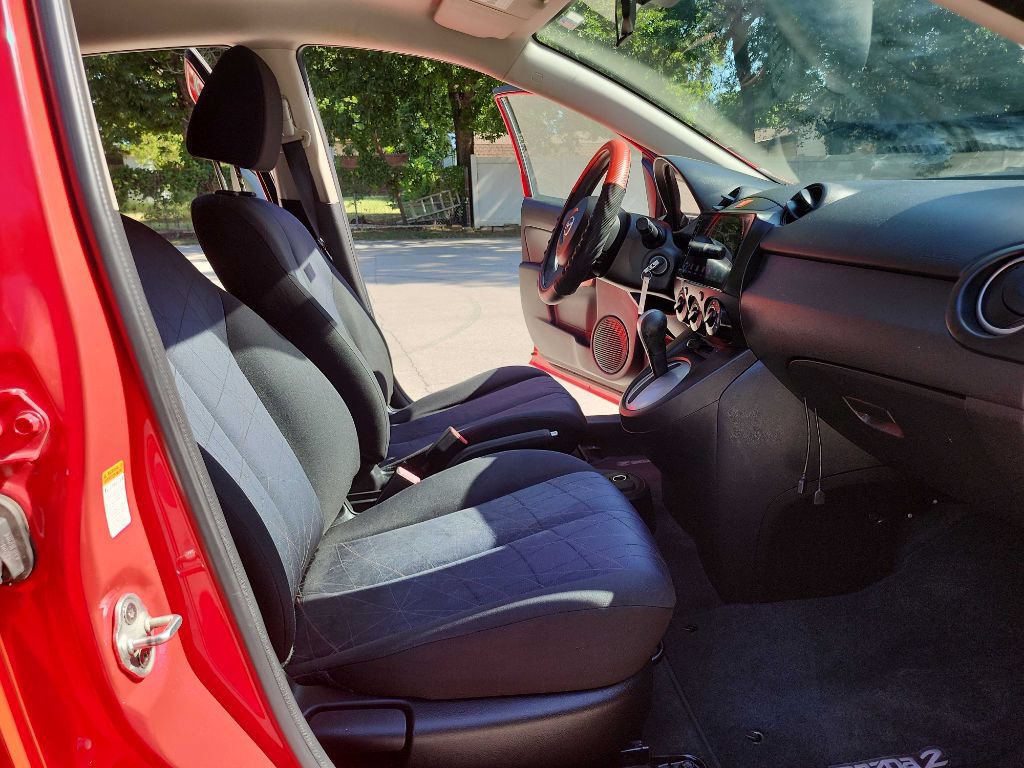 Used 2011 MAZDA MAZDA2 Sport FWD image 25