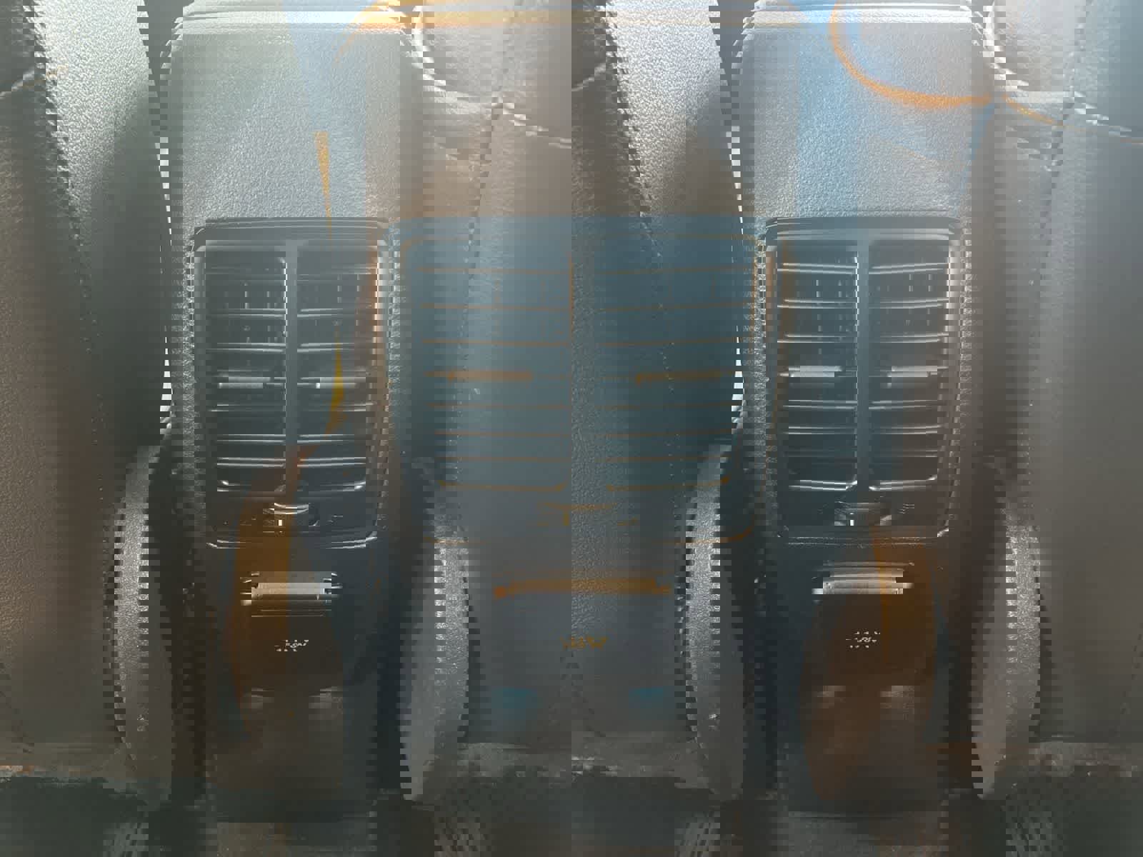 Used 2017 Ford C-MAX Energi Titanium w/ Equipment Group 501A image 26