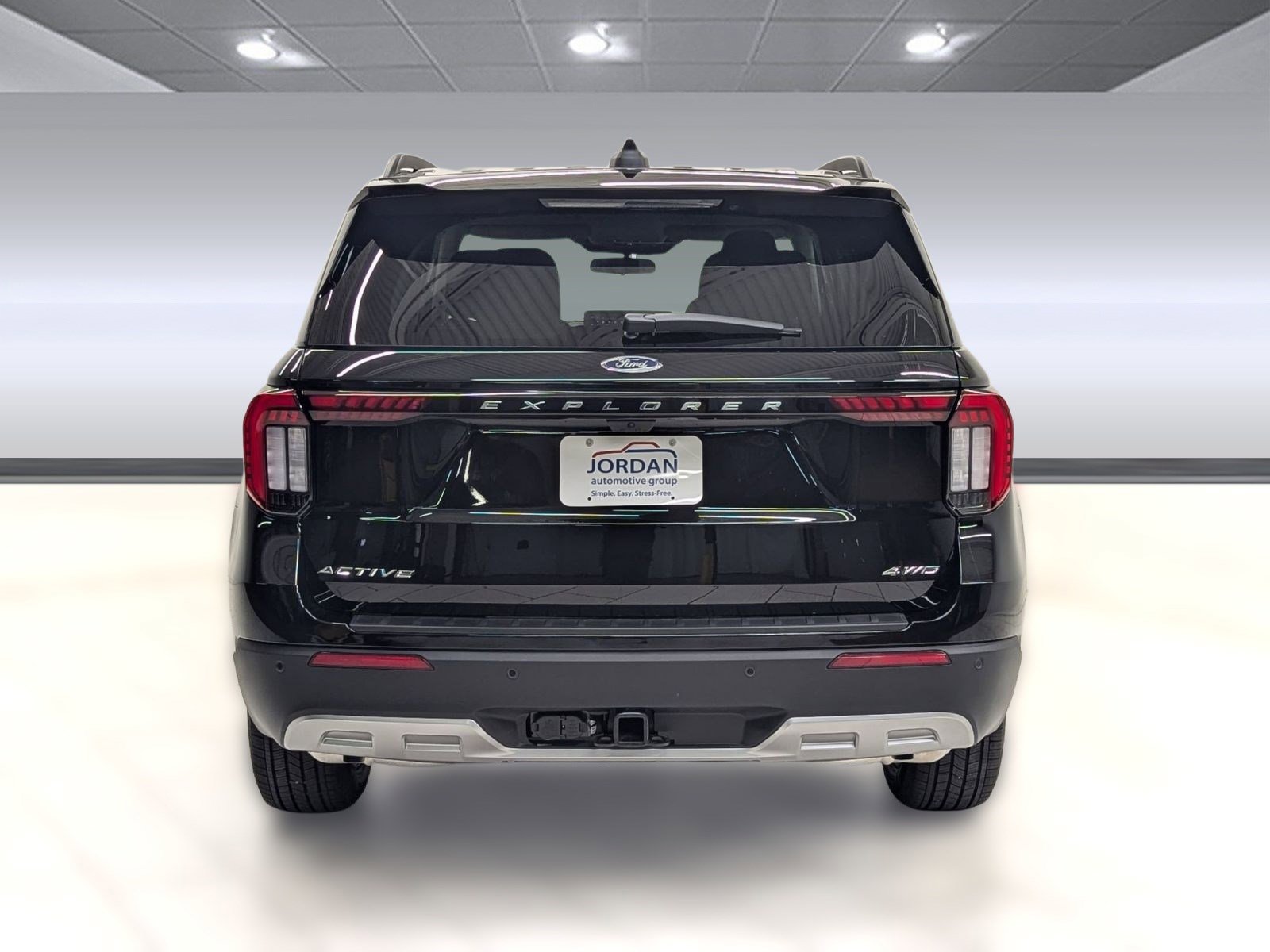 New 2026 Ford Explorer Active w/ Active Comfort Package image 8