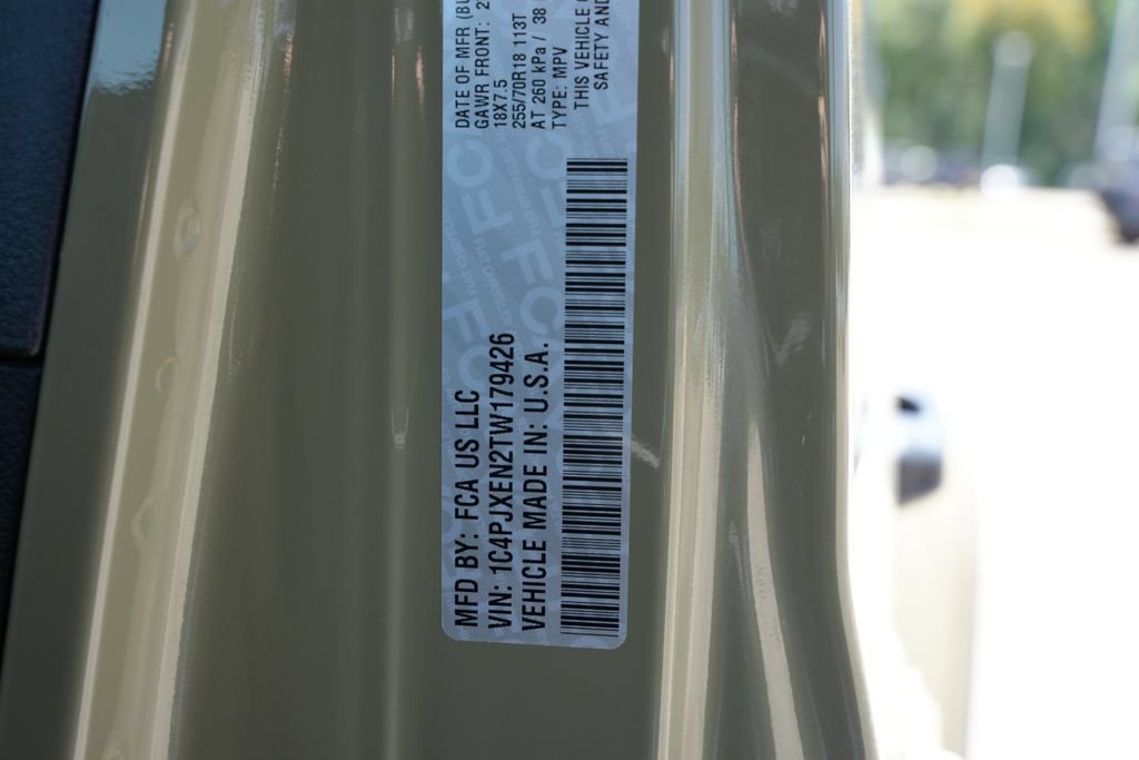 Used 2026 Jeep Wrangler Unlimited Sahara AWD/4WD image 27