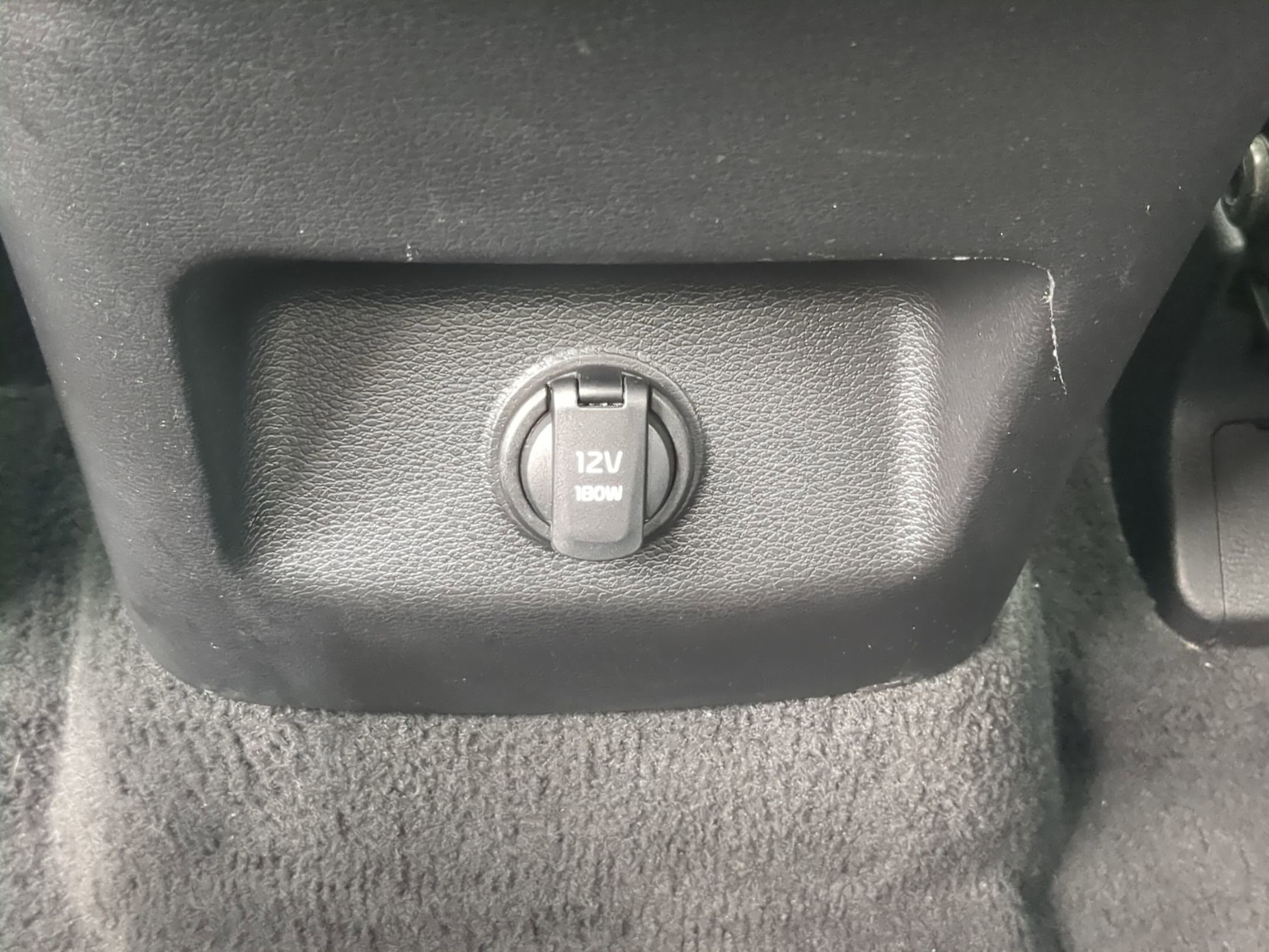 Used 2025 Kia Telluride S FWD image 29