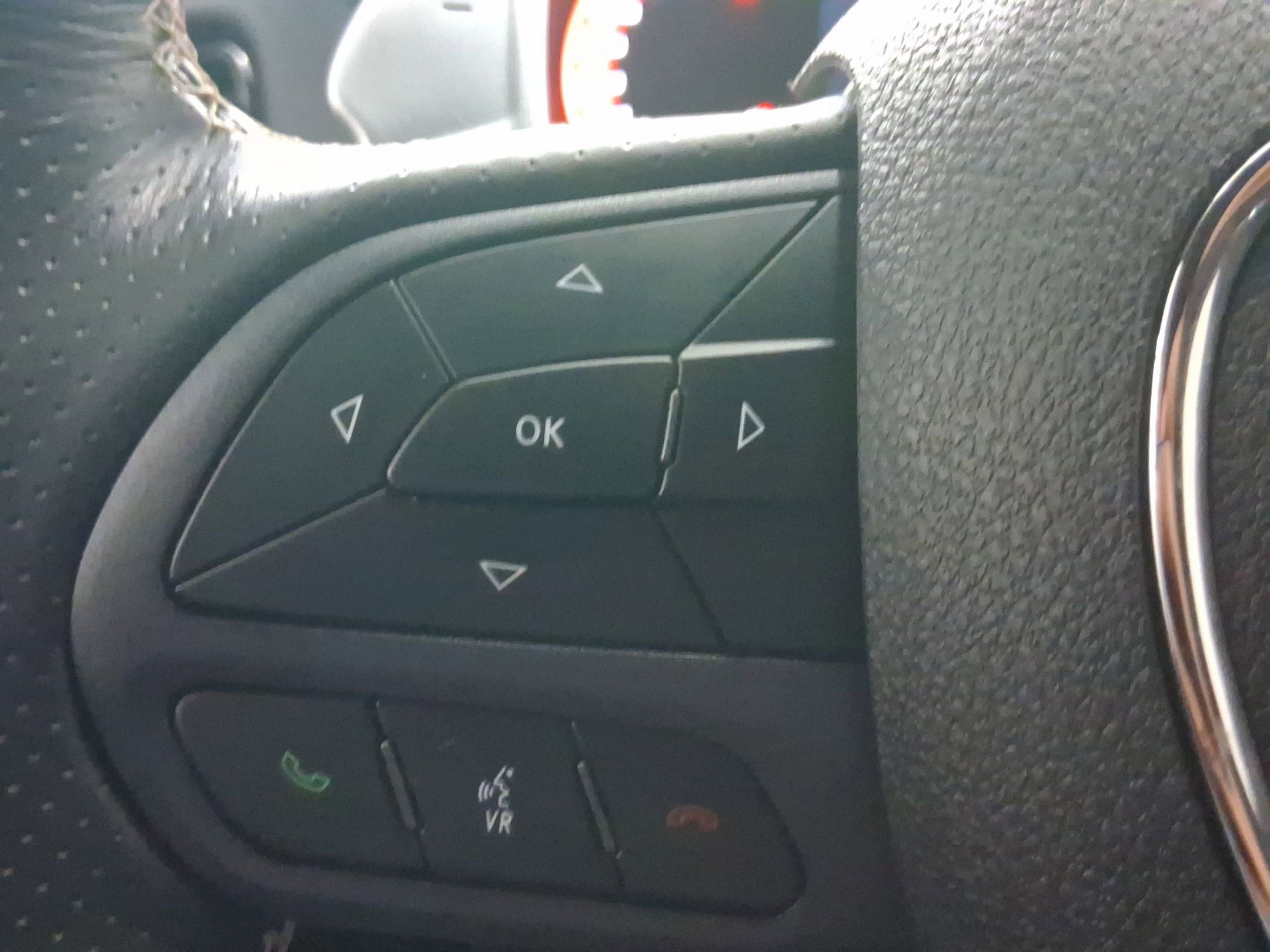 Used 2021 Dodge Durango SRT Hellcat w/ Technology Group image 13