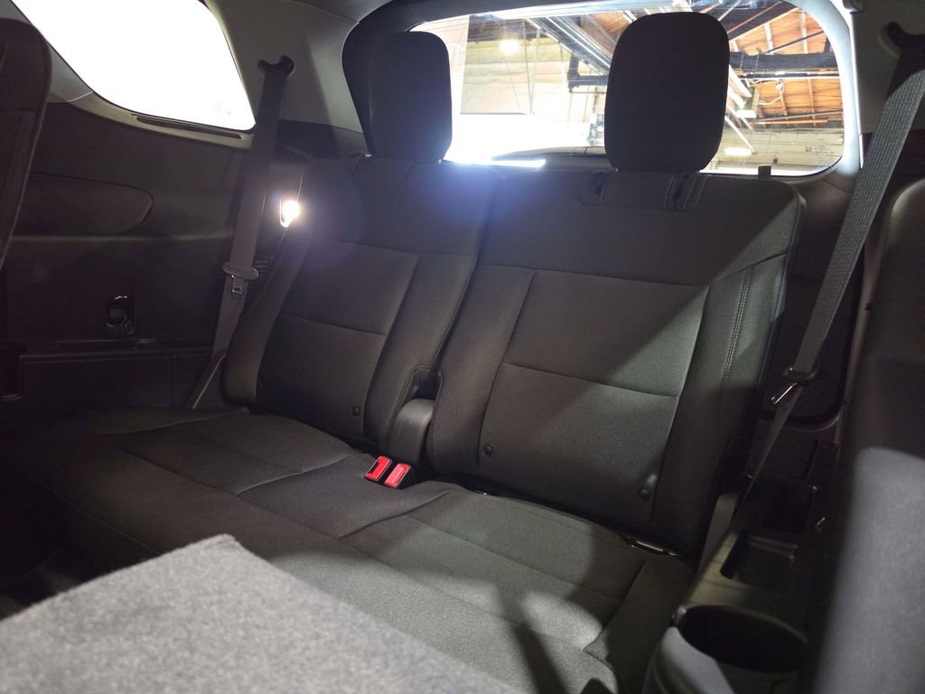 Used 2022 Ford Explorer XLT AWD/4WD image 24