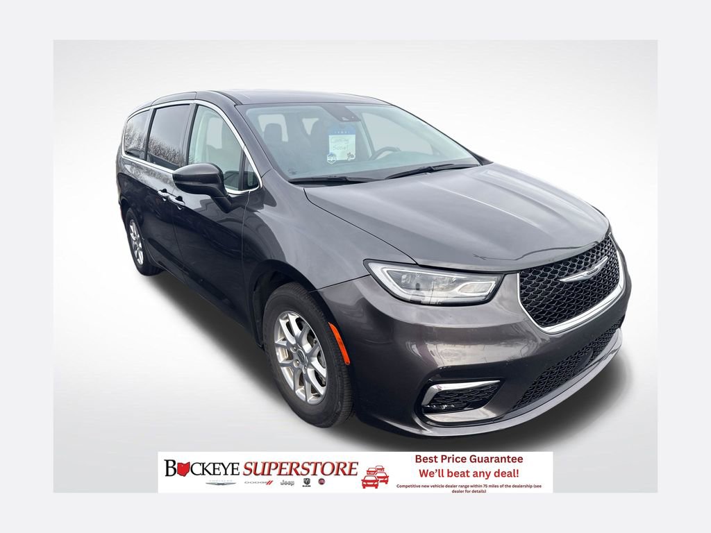 Used 2023 Chrysler Pacifica Touring-L