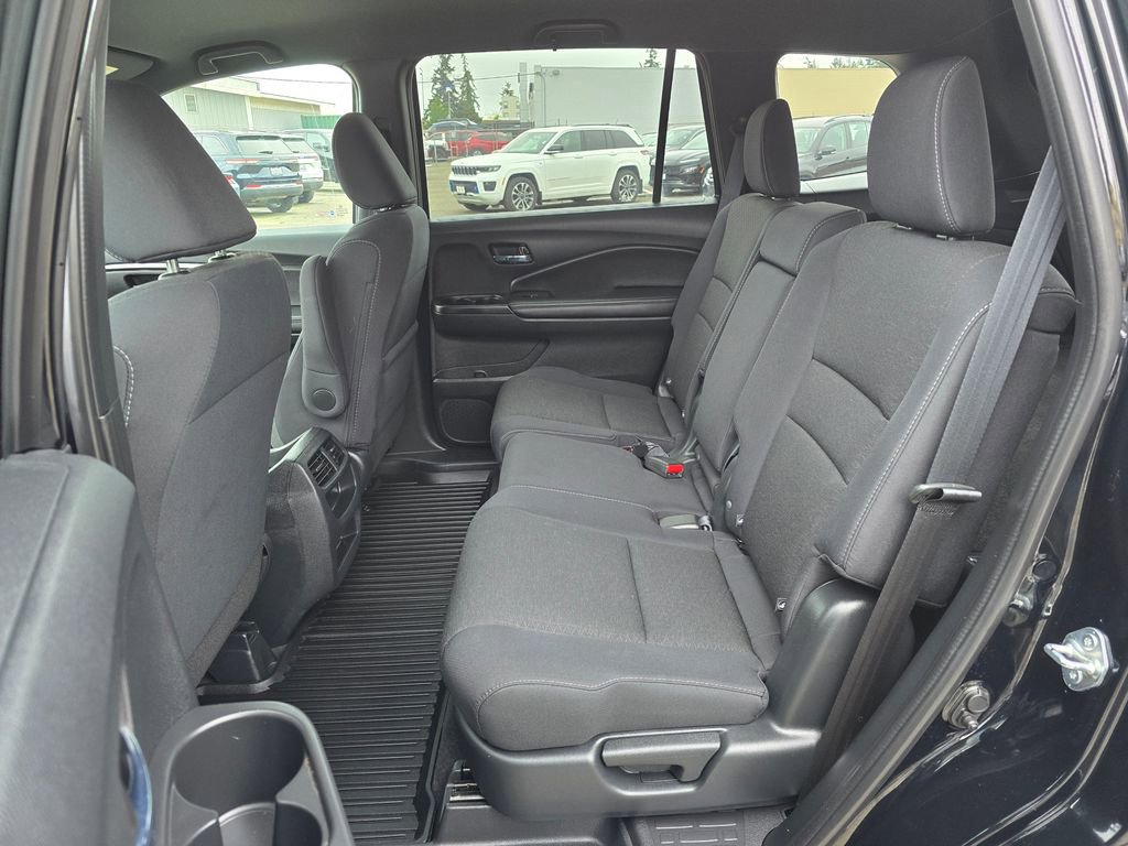 Used 2021 Honda Passport Sport image 14